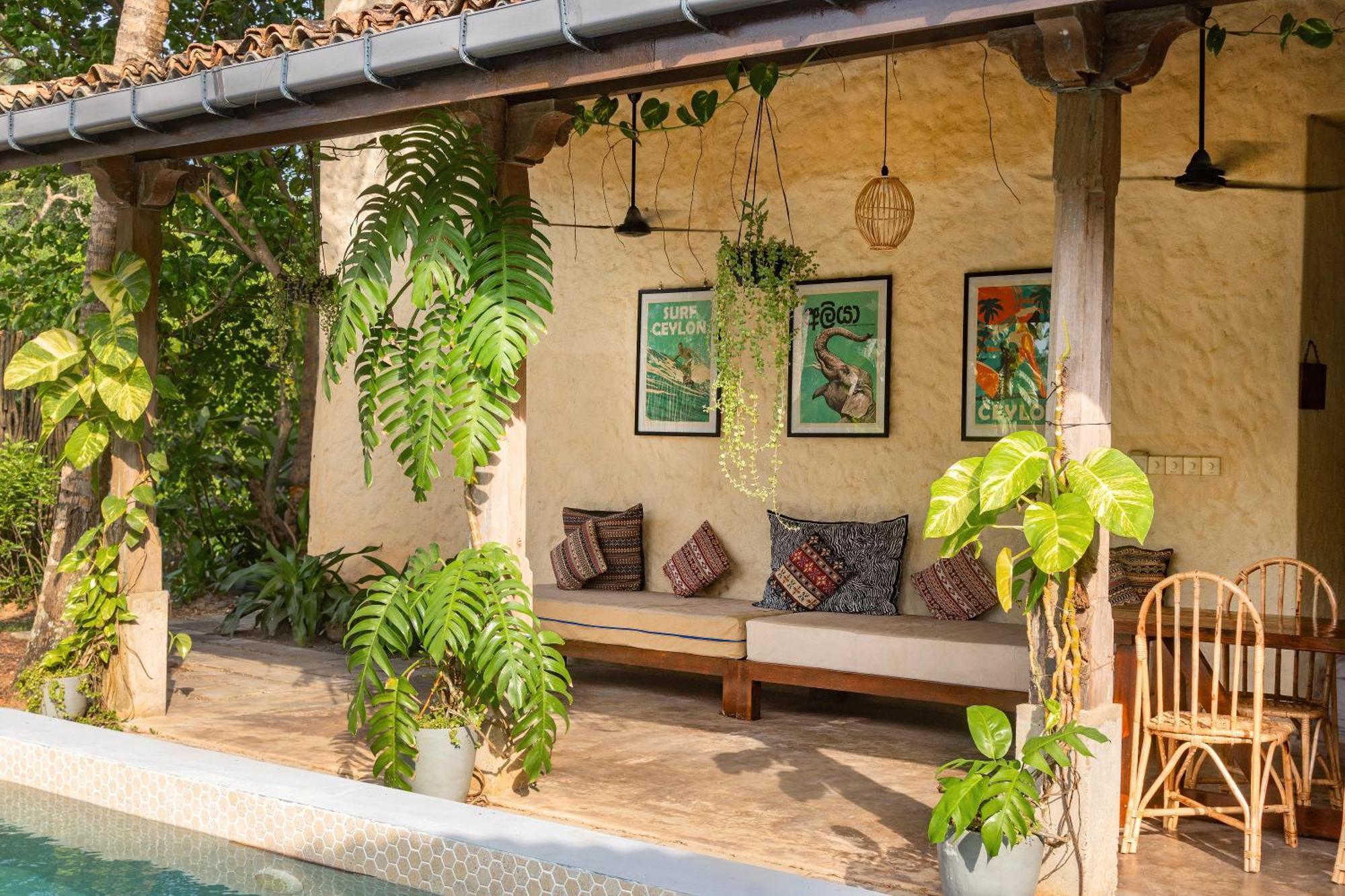 Lime & Co Hostel *